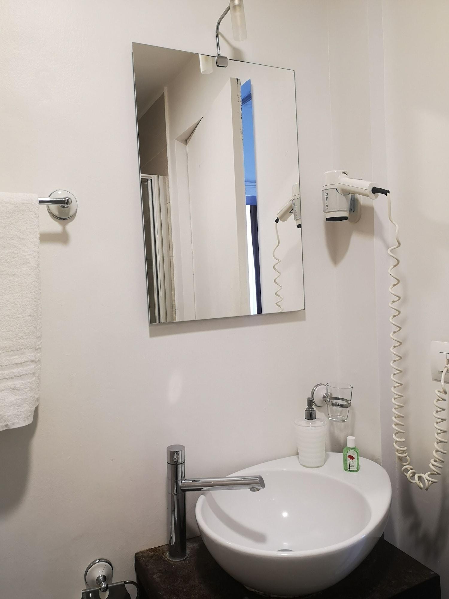 Hotel Valentino Катания Экстерьер фото