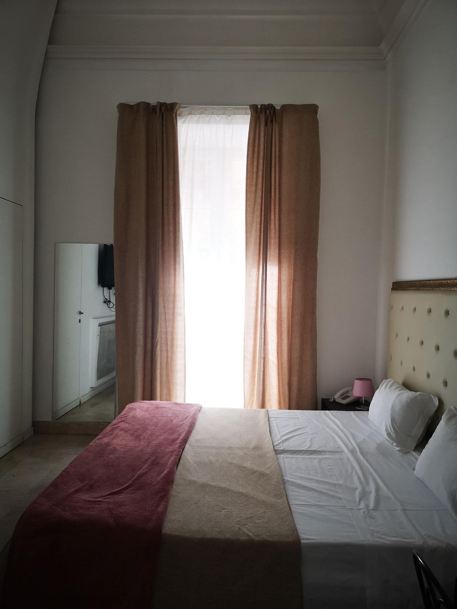Hotel Valentino Катания Экстерьер фото